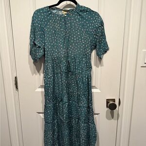 Bellerose Blue Floral Dress with Short Sleeves